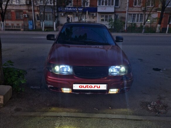 2008 Lada (ВАЗ) 2112, красный, 320000 рублей - вид 1