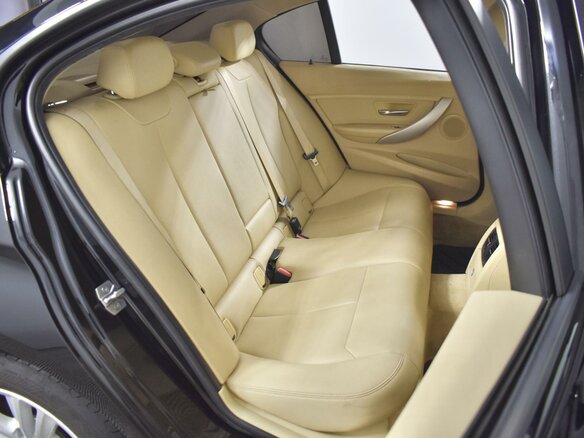 2015 BMW 3 серии 318i VI (F3x) Рестайлинг, чёрный, 1469900 рублей - вид 6