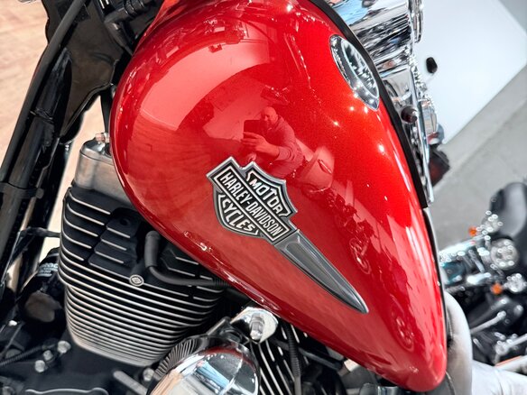 2010 Harley-Davidson Fat Bob, красный, 999000 рублей - вид 15
