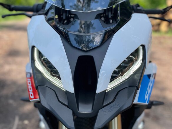 2023 BMW S 1000 XR, белый, 2350000 рублей - вид 7