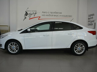 2015 Ford Focus III Рестайлинг, белый, 898000 рублей, вид 5