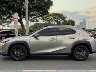 2025 Lexus UX 300h I, серебристый, 7250899 рублей, вид 4
