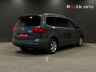 2013 Volkswagen Sharan II, серый, 1475000 рублей, вид 5