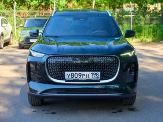 2025 Tenet T8, зелёный, 3450000 рублей, вид 2