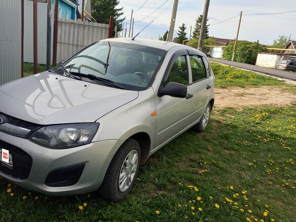 2015 Lada (ВАЗ) Kalina II, серебристый
