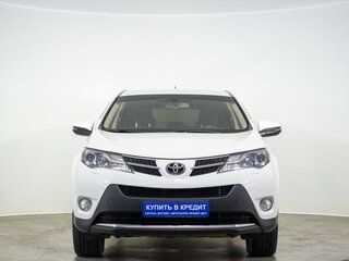 2013 Toyota RAV4 IV (XA40), белый, 1699000 рублей, вид 2