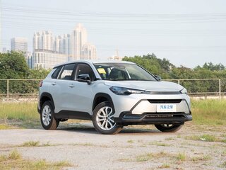 2026 Toyota Frontlander I Рестайлинг, серебристый, 3050003 рублей, вид 1