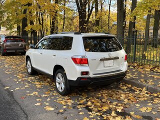 2011 Toyota Highlander II (XU40) Рестайлинг, белый, 1740000 рублей, вид 5