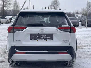 2025 Toyota RAV4 V (XA50), белый, 4200000 рублей, вид 5