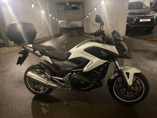 2015 Honda NC 750X, белый, 600000 рублей, вид 5