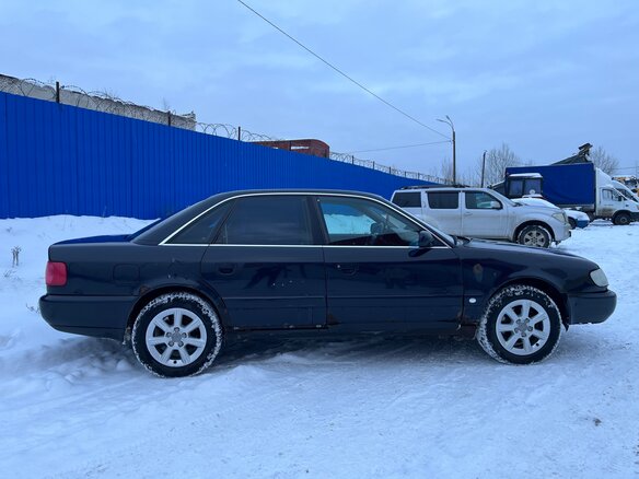 1996 Audi A6 I (C4), синий, 399000 рублей - вид 4