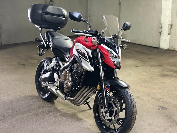 2017 Honda CB 650F, красный, 725000 рублей