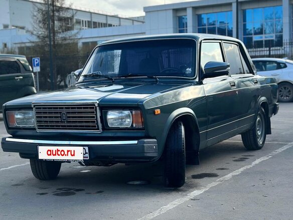 2010 Lada (ВАЗ) 2107, зелёный, 240000 рублей
