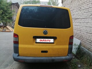 2006 Volkswagen Transporter T5, жёлтый, 890000 рублей, вид 2