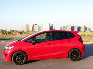 2016 Honda Fit III, красный, 1300000 рублей, вид 5