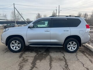 2010 Toyota Land Cruiser Prado 150 Series, серебристый, 2800000 рублей, вид 5