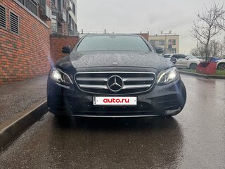 2019 Mercedes-Benz E-Класс 220 d V (W213, S213, C238), чёрный, 2350000 рублей, вид 2