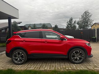 2022 Geely Coolray I, красный, 1790000 рублей, вид 4