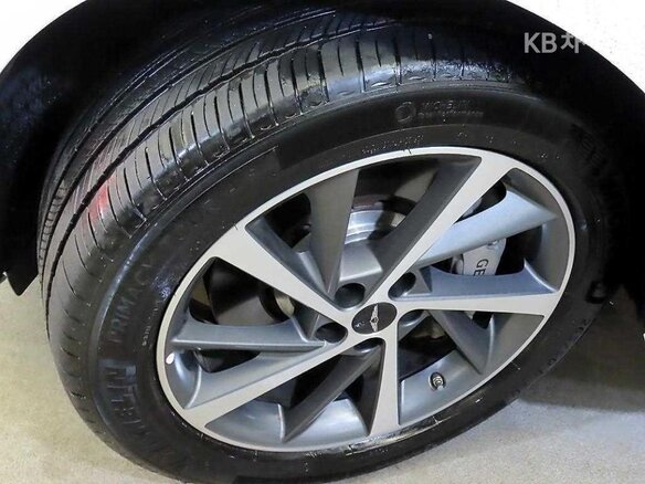 2024 Genesis GV80 I Рестайлинг, белый, 7850010 рублей - вид 19