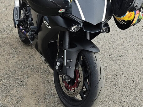 2018 Yamaha YZF-R1, чёрный, 1320000 рублей, вид 5