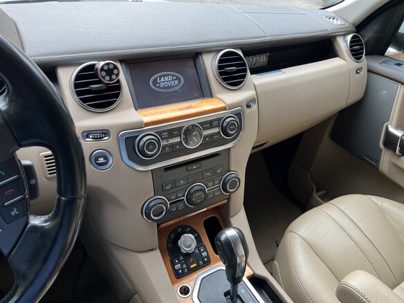 2011 Land Rover Discovery IV, белый - вид 5