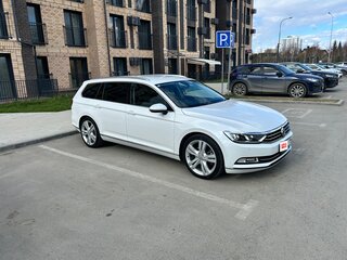 2017 Volkswagen Passat B8, белый, 1780000 рублей, вид 2