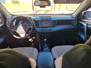2018 Toyota RAV4 IV (XA40) Рестайлинг, белый, 2300000 рублей, вид 4