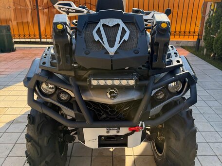 2017 BRP Can-Am Outlander MAX 650, серый, 1350000 рублей, вид 1