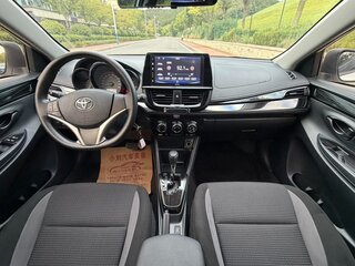 2022 Toyota Vios III Рестайлинг, белый, 1000000 рублей, вид 5