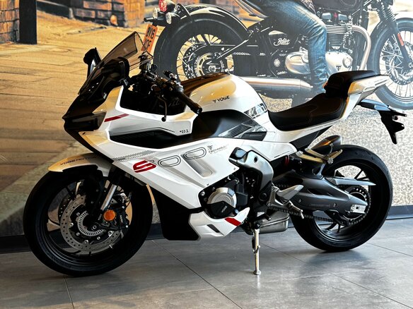 2026 Voge RR500S, белый, 687000 рублей - вид 9