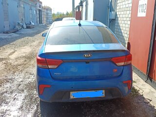 2018 Kia Rio IV, синий, 900000 рублей, вид 4