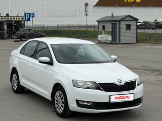 2018 Skoda Rapid I Рестайлинг, белый, 1350000 рублей, вид 1