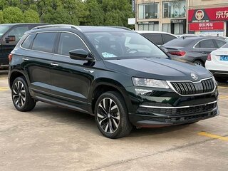 2022 Skoda Karoq I, зелёный, 1680990 рублей, вид 4