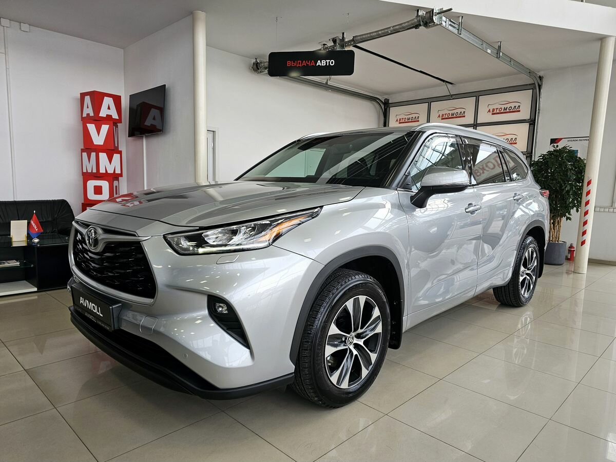 Открыть фотографии: Toyota Highlander IV (XU70)