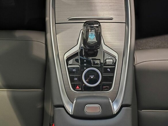 2025 Chery Tiggo 7L I, серебристый, 2735000 рублей - вид 11