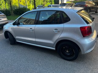 2010 Volkswagen Polo V, серебристый, 700000 рублей, вид 5