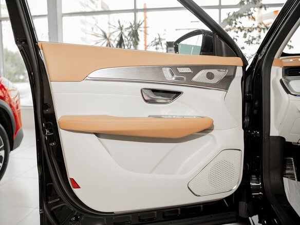 2026 Jetour X70+ I Рестайлинг, чёрный, 3399000 рублей - вид 11