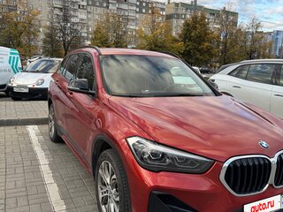 2020 BMW X1 18d xDrive II (F48) Рестайлинг, красный, 3700000 рублей, вид 1