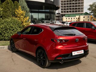 2026 Mazda 3 IV (BP), красный, 4200000 рублей, вид 3