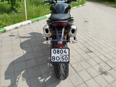 2011 Triumph Speed Triple, чёрный, 560000 рублей, вид 5