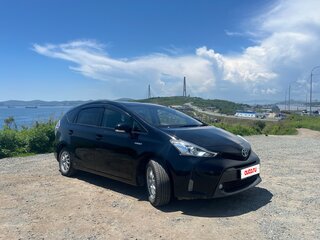 2016 Toyota Prius Alpha I (ZVW40/41) Рестайлинг, чёрный, 1390000 рублей, вид 3