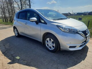 2020 Nissan Note II Рестайлинг, серебристый, 1049000 рублей, вид 3