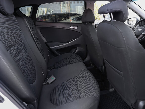 2015 Hyundai Solaris I Рестайлинг, белый - вид 11