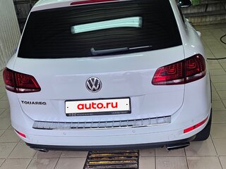 2014 Volkswagen Touareg II, белый, 2300000 рублей, вид 5