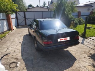 1989 Mercedes-Benz W124 260, чёрный, 850000 рублей, вид 4
