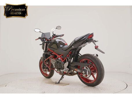2019 Suzuki SV 650, чёрный, 768900 рублей, вид 2