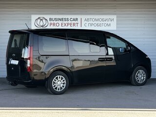 2021 Hyundai Staria I, чёрный, 3699000 рублей, вид 5