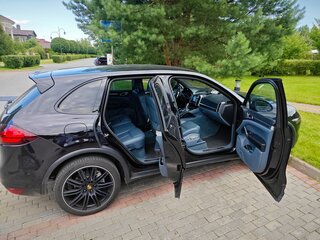 2011 Porsche Cayenne Diesel II (958), чёрный, 2700000 рублей, вид 5