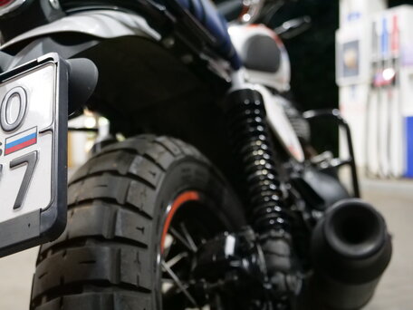 2025 Royal Enfield Bear 650, красный, 545000 рублей, вид 5