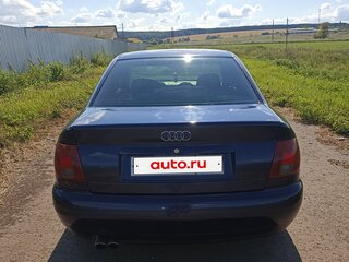 1995 Audi A4 I (B5), синий, 370000 рублей, вид 4